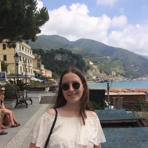 Meet your Posher, Clare